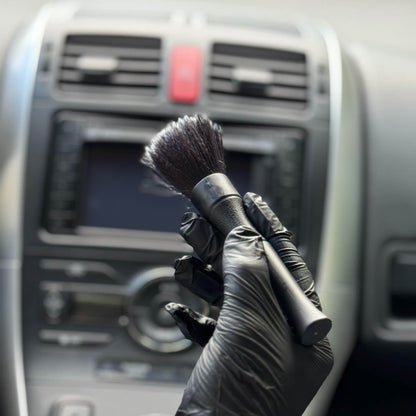 PENSULA DETAILING INTERIOR